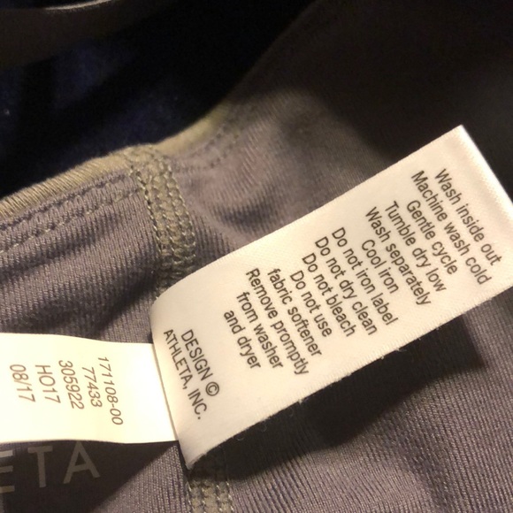 ATHLETA top women size S - Picture 5 of 5